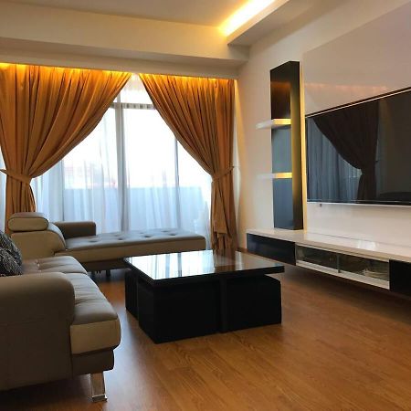 Alza Mahkota Hotel Melaka Экстерьер фото