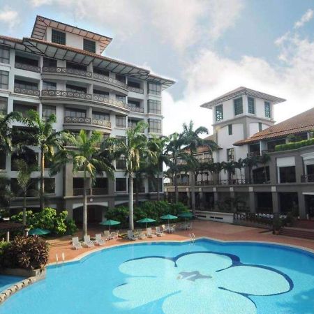 Alza Mahkota Hotel Melaka Экстерьер фото